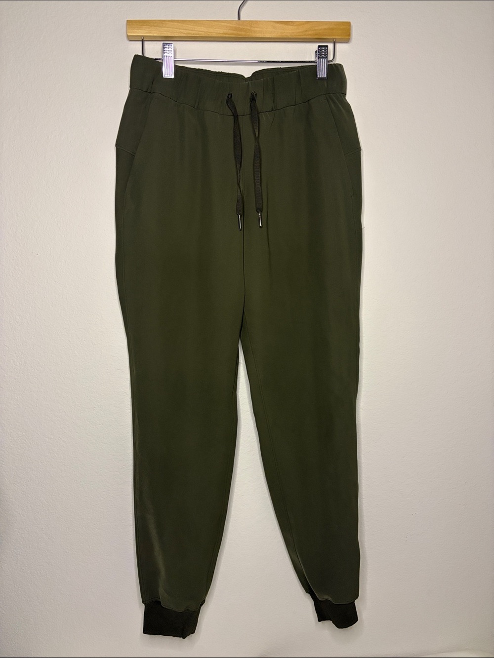 lululemon athletica Olive Green Men's Joggers with Drawstring